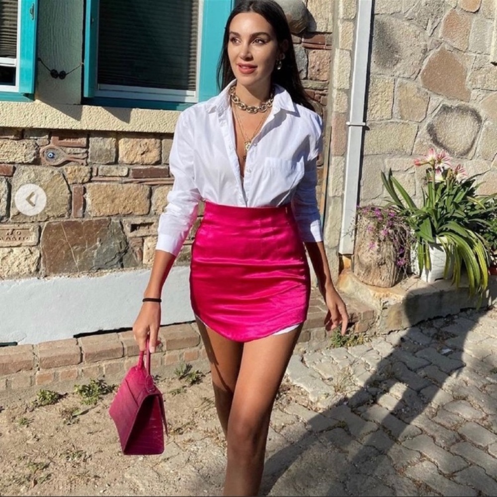 Zara blogger symmetrical pink skirt and blouse - Picture 6 of 8